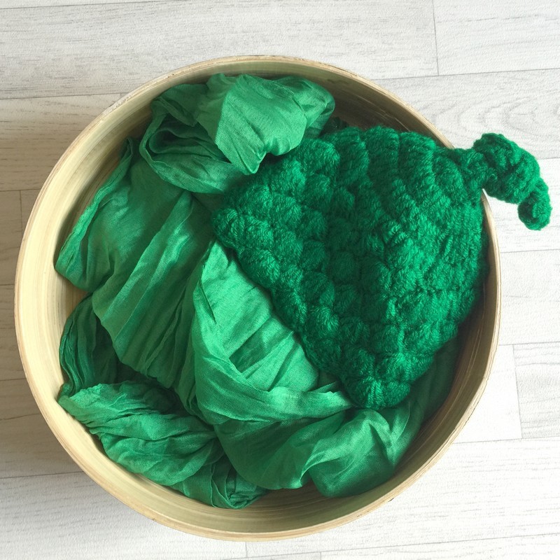 Vert foncé. Set wrap coton + bonnet séance photo new born